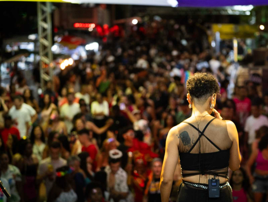 Itabira celebra a alegria do Carnaval por vários cantos do município